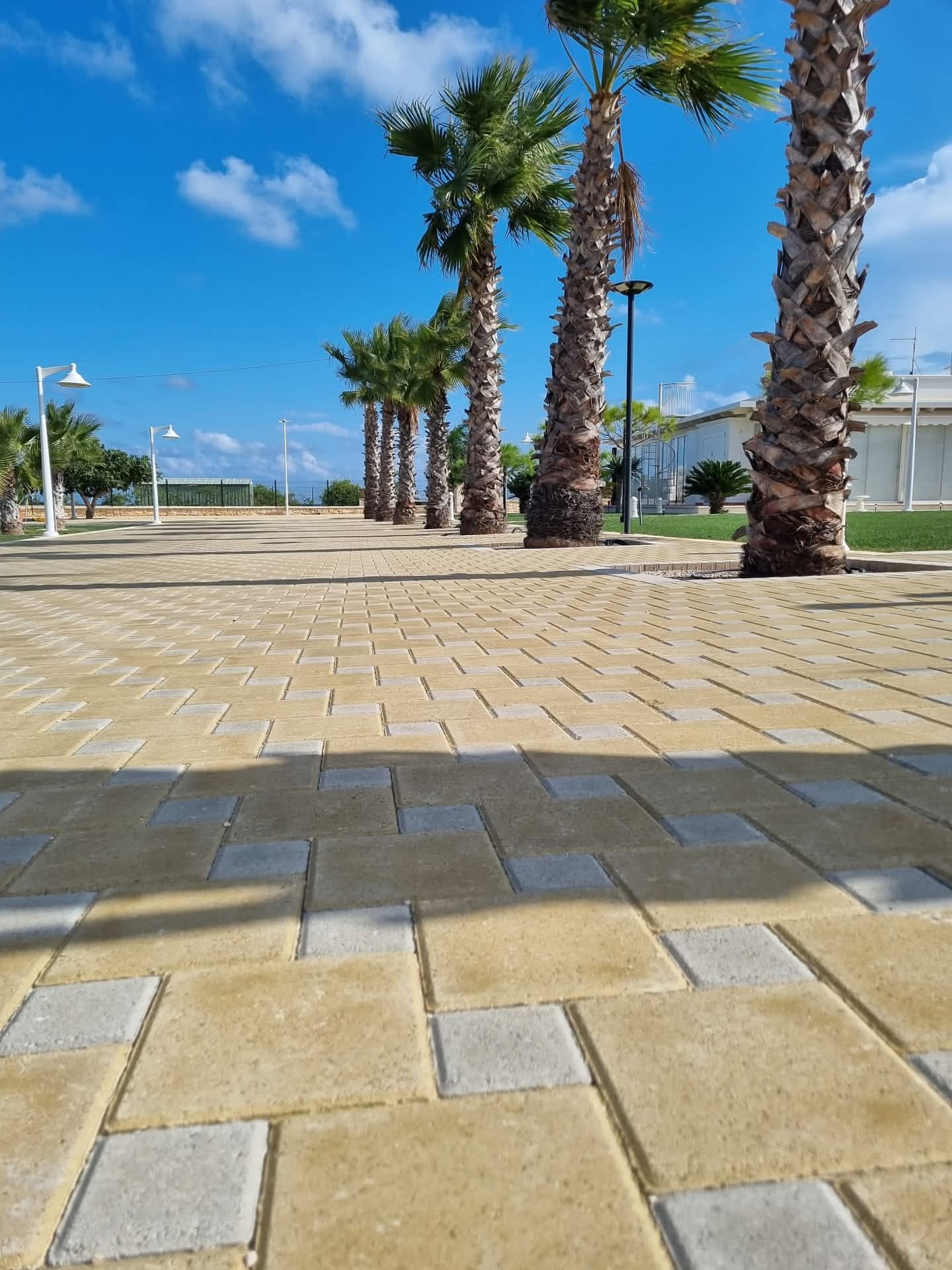 Autobloccanti Moderno duo 12x12 e 24x24