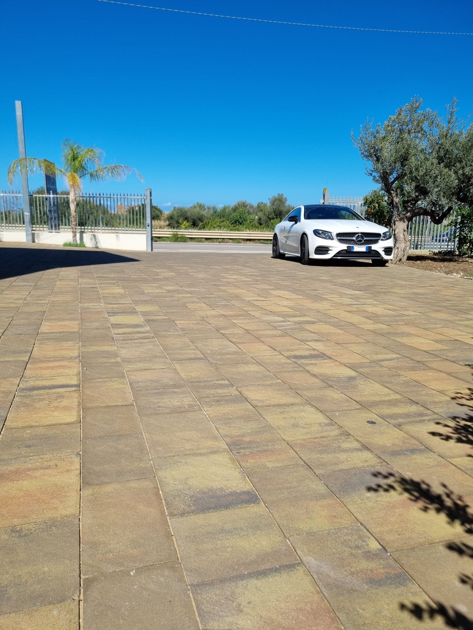 Autobloccante Corso Ottavio Etna